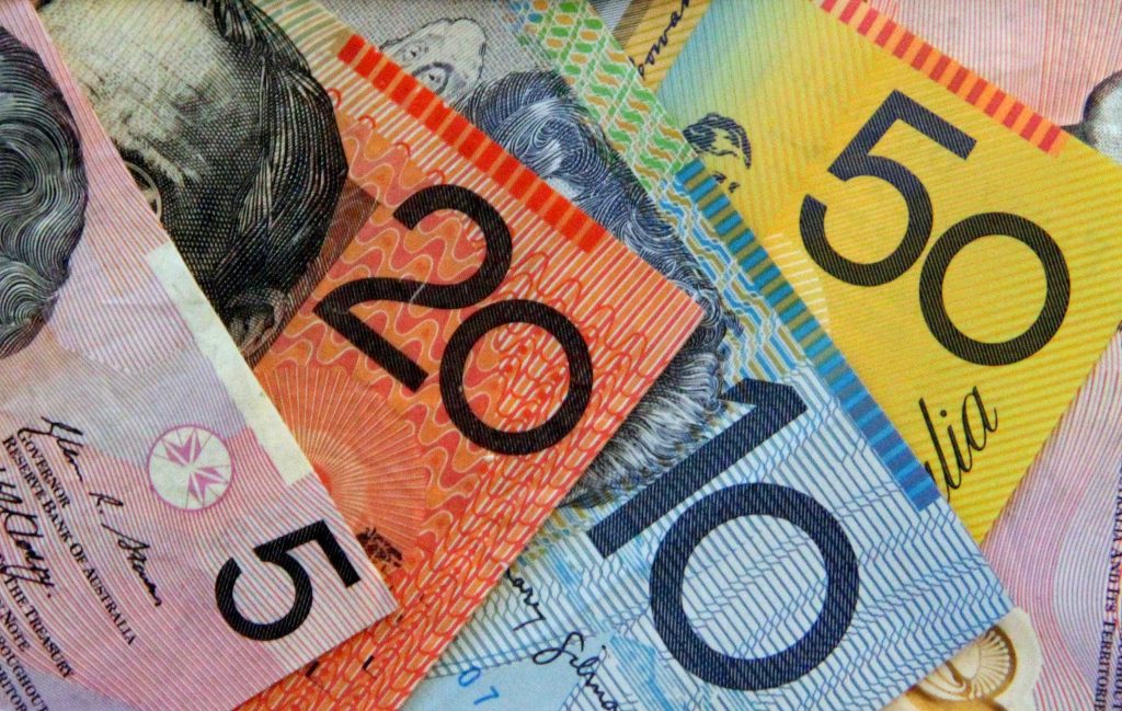 利率再创新低，澳大利亚工薪族败给了资产所有者