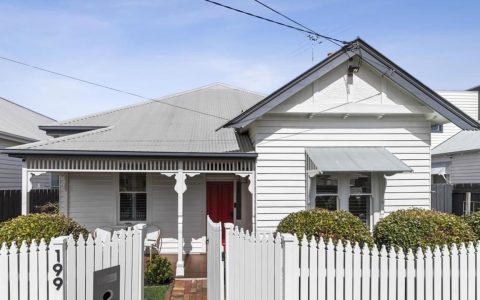 早期报价使改造后的Geelong西区房屋退出市场