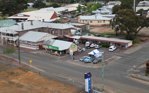 西澳州南部普兰塔尼特酒店男子头部受伤死亡，凶杀组出动了