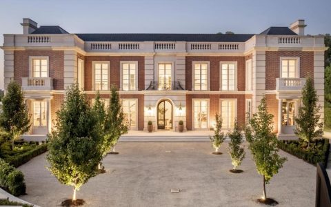 坦普莱斯托宫殿式宫殿可能以 1270 多万元的高价创下新纪录